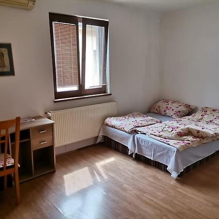 Anh' Private Rooms For Tourist Bratislava Ngoại thất bức ảnh