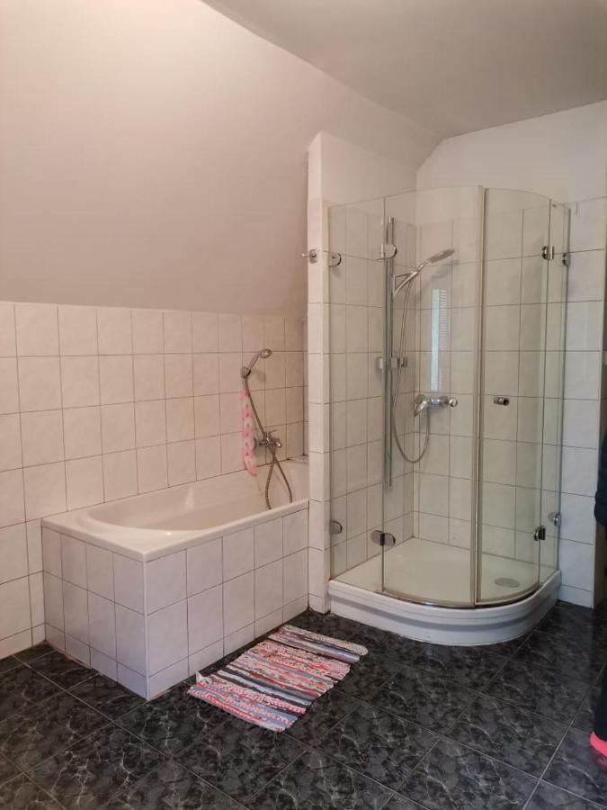 Anh' Private Rooms For Tourist Bratislava Ngoại thất bức ảnh
